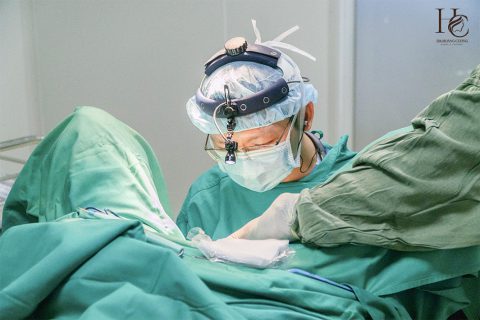 Quy trình phẫu thuật cắt môi bé tại thẩm mỹ Hoàng Cương
